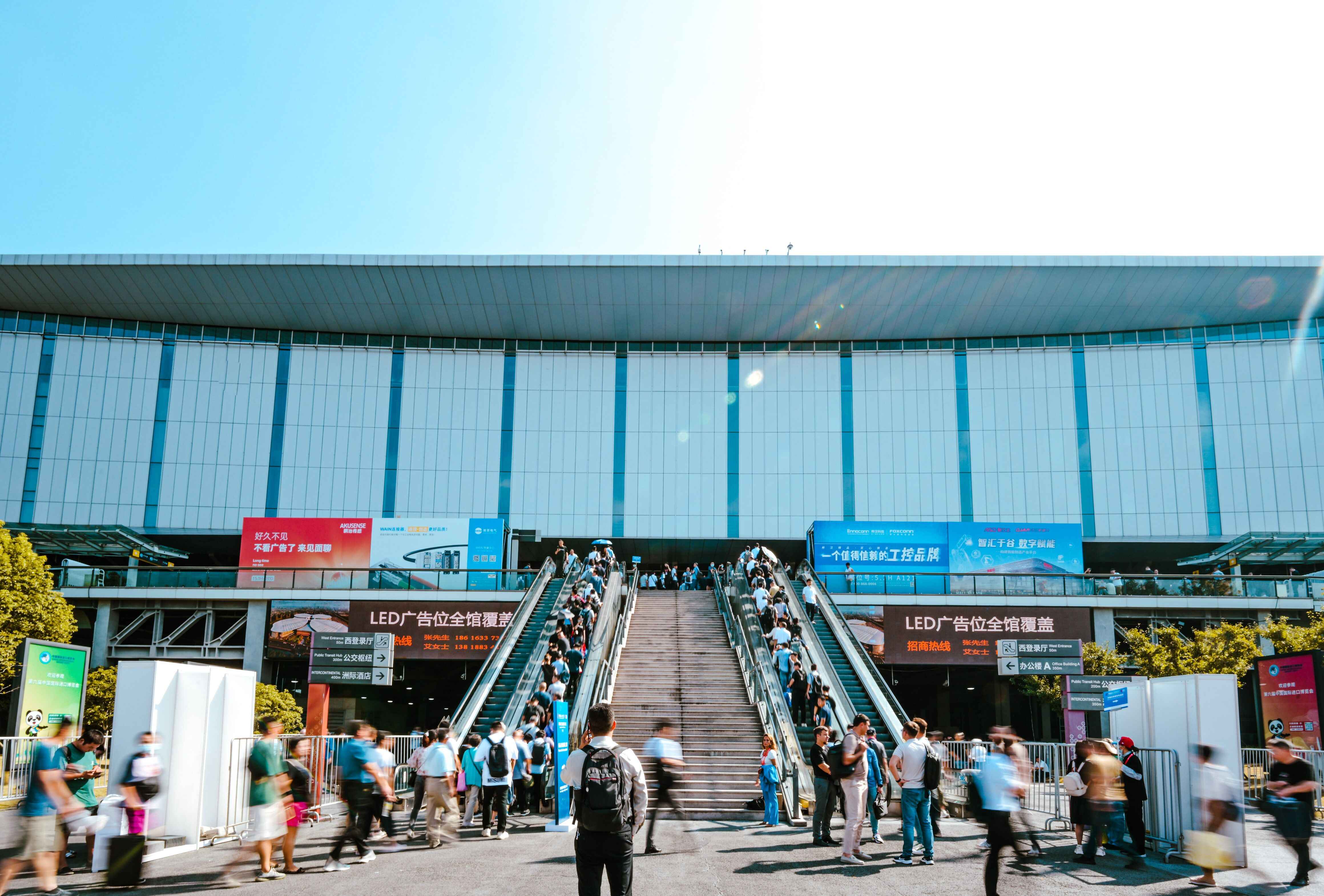 B2B展会二维码不能只指向公众号：如何承接海外采购商后续动作？